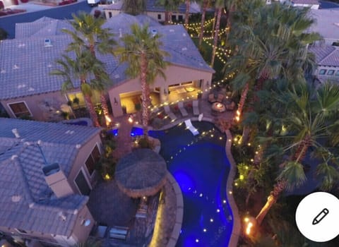 27 Palms