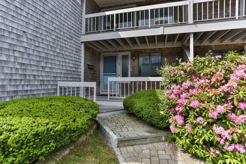 Front walkway to condo
