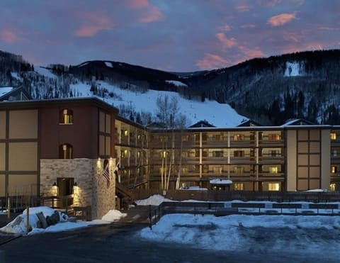 The Wren at Vail, overlooking the slopes, walking distance to the Vail Village