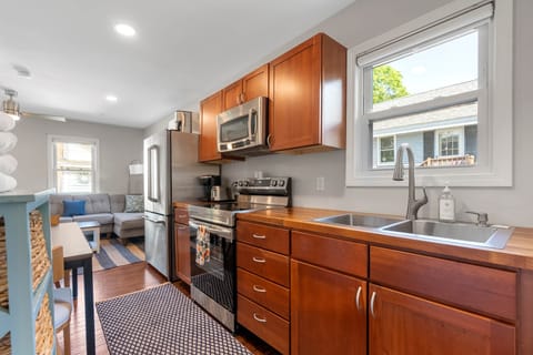 Kitchen (1)