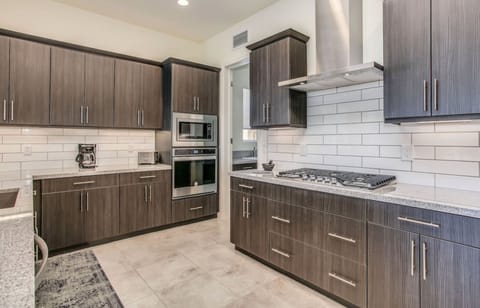 Large kitchen with plenty of counter space to prep meals