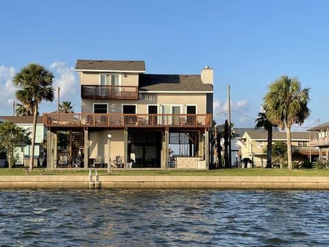 Rear view,160’ waterfront, large outdoor space for fishing, kayaking, swimming 