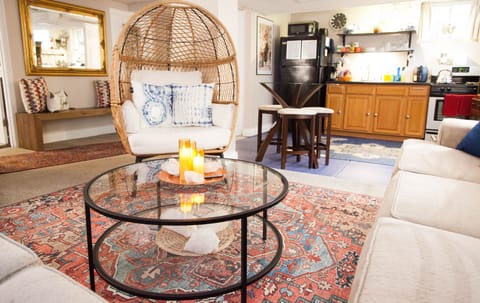 Get comfy in your Highlands Oasis!! Make yourself right at home!