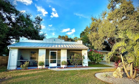 Nice screened in porch for morning coffee.  