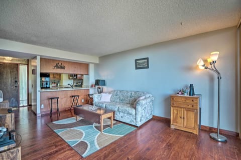 Living Room | Sleeper Sofa