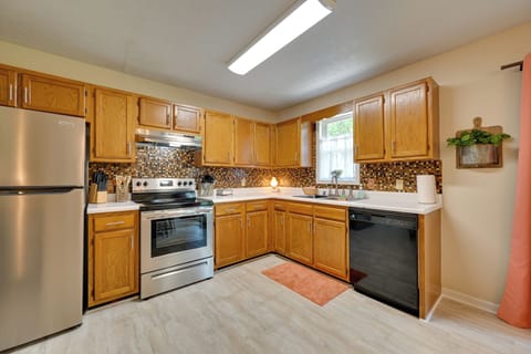 Kitchen | Fully Equipped | Microwave | Coffee Maker