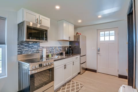 Kitchen | Well-Equipped | Cooking Basics | Keurig Coffee Maker