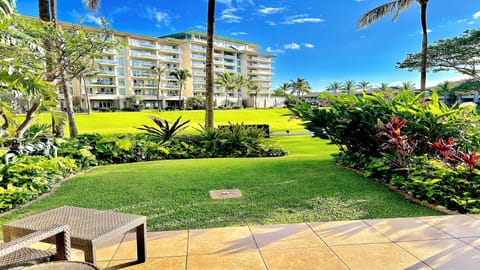 Relax in quiet setting, opening up to what feels like Maui's biggest backyard!