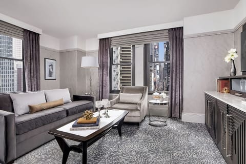 Spread out in the airy lounge with dramatic city vistas.