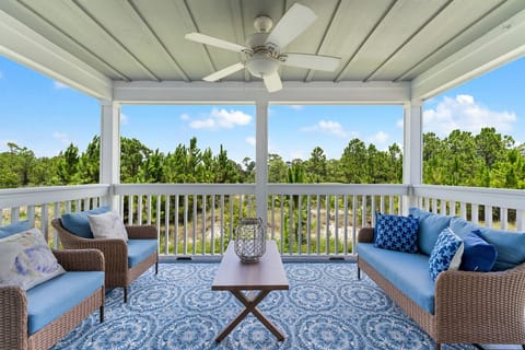 Welcome to Emerald Tides at Lost Key Villas!