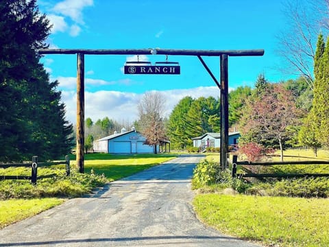 Welcome to the Ranch! 