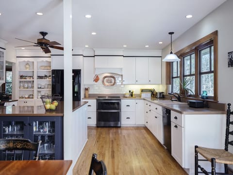 Large, fully stocked kitchen for family and friends to create meals and memories