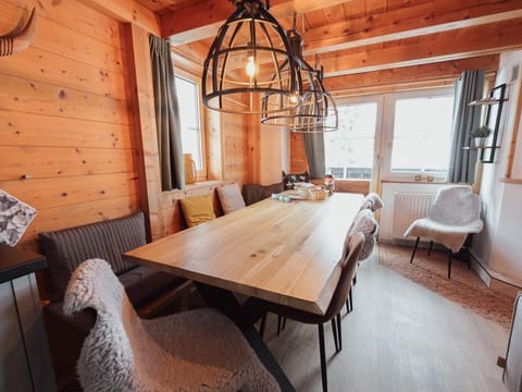 FEWO Schareck | 14 pers. |Haus Bergmoment | Rauris - Bergmoment Apartment in Salzburgerland