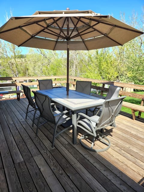 Patio furniture with umbrella 