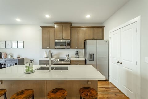 kitchen and dinning - 2nd floor