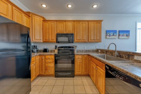 Sea Breeze B (formerly Sea Therapy)