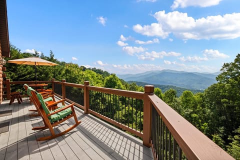 Upper deck -perfect for morning coffee or an evening cocktail