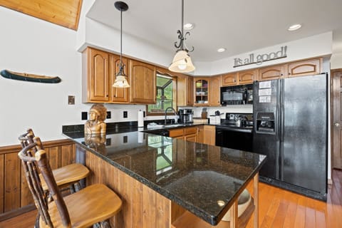 Fully equipped kitchen