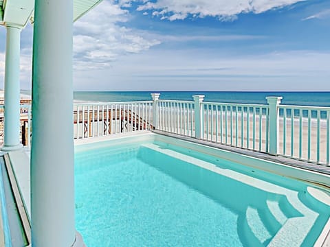 Private Oceanfront Swimming Pool