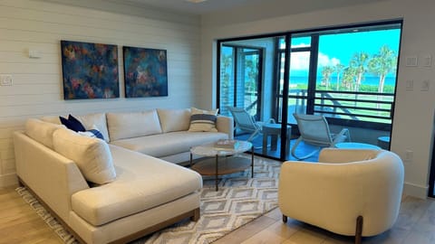 Bespoke interior and artwork with incredible gulf views.