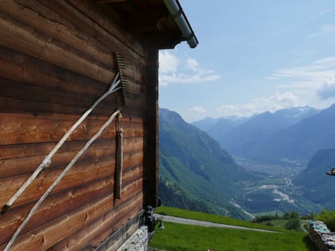 Plant, Sky, Cloud, Mountain, Building, Slope, Wood, House, Landscape, Tree