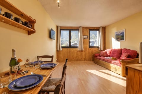 Living and dining room