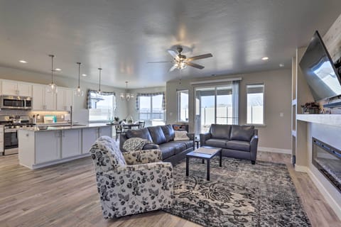 Living Room | Smart TV