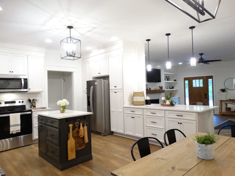 Fully equipped kitchen