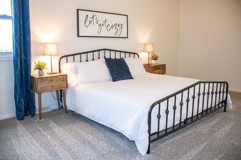 Master bedroom with King bed