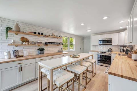 Kitchen/Dining looking toward deck