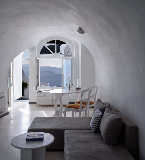 Entrance to the suite and seating area