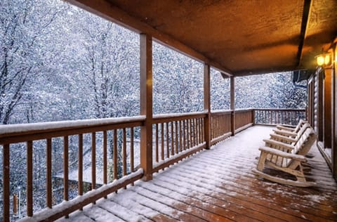Wake up to peaceful mountain views and sip your coffee on the porch while the Smoky Mountain air sets a calm pace for the day.