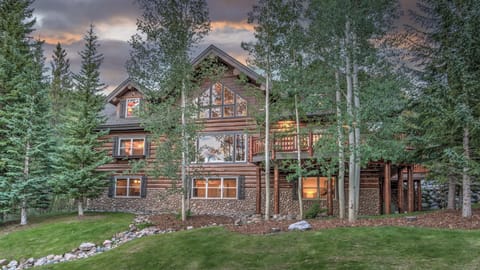 Welcome to Twin Eagles Lodge!