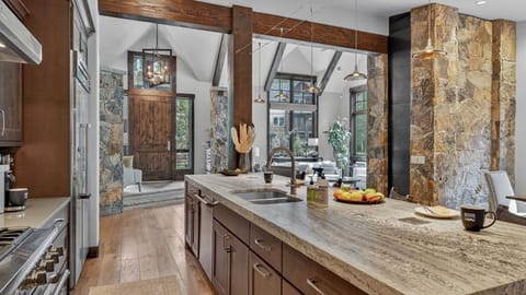 Gourmet kitchen and entryway