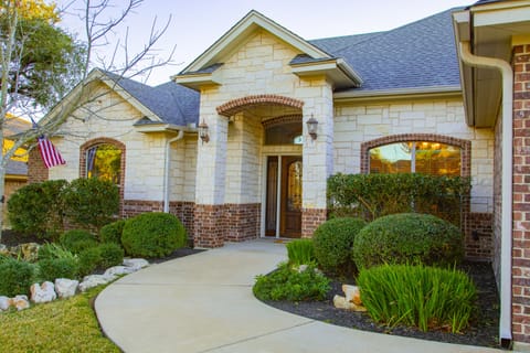 Pathway to your relaxation and recreation!