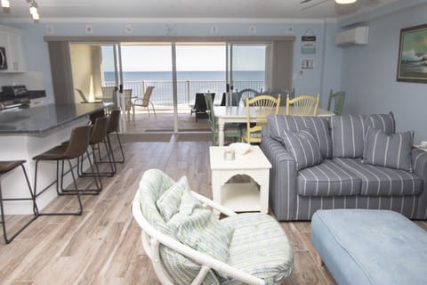 Calypso 507-Ocean City-Living Area