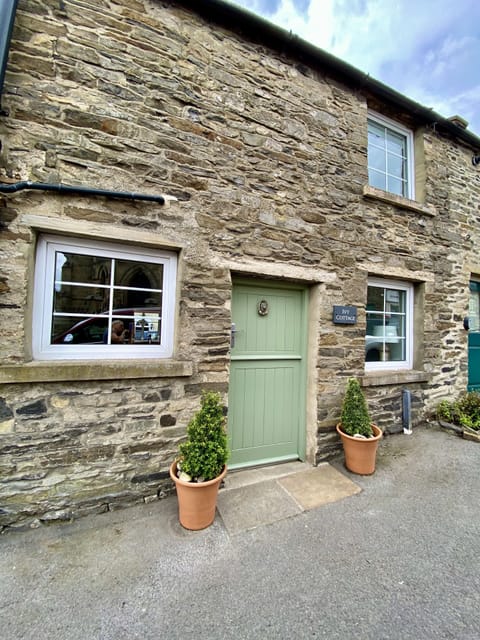 Ivy Cottage