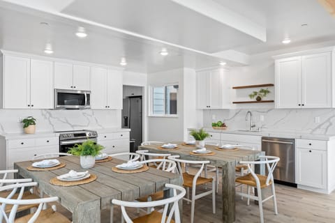 807P-Unit2-Pixer-Pros-San-Diego-Real-Estate-Photography-2