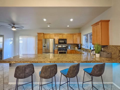 Big kitchen with tons of counter space