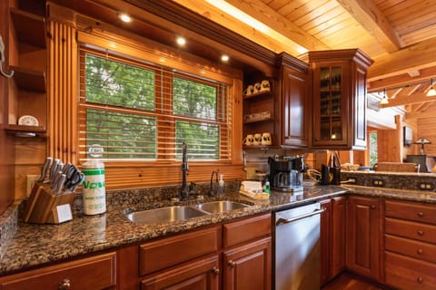 Granite Counter Tops in the Well Stocked Kitchen