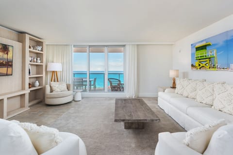 Living Room with Direct Ocean View!