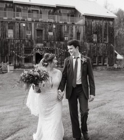 Wedding At The Barn.