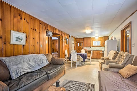 Living Room | Smart TV