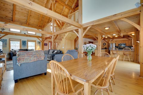 Stratton Vacation Rental | 5BR | 5BA | 6,000 Sq Ft | Stairs Required