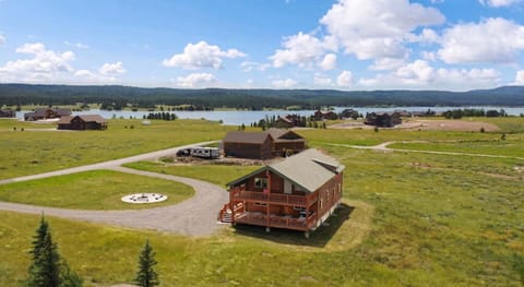 Liberty Lodge ~ ample parking for the group and fire pit (please bring your own wood)