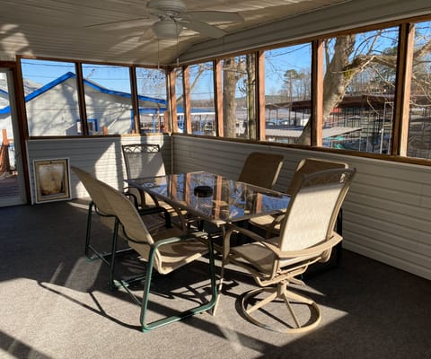 Lakeside, screened in porch with seating for 6