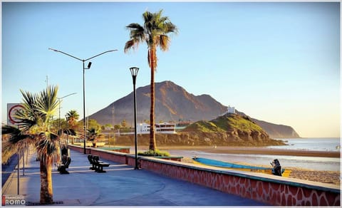 Located approximately 2 miles north of the San Felipe Malecon, this air-conditioned studio offers free WiFi, cable TV, secured parking, and a hot tub/spa — close to dining, shopping, and grocery stores