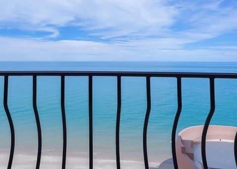 Villas de las palmas San Felipe Beachfront vacation rental