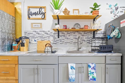 Open Concept Full Kitchen w/Stove-top