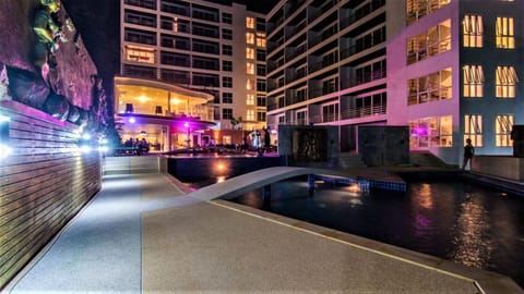 Sea view studio - Condo with pool, quiet spot D4 (8878)
